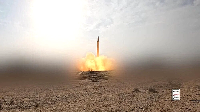 صنعاء تعلن استهداف مطار بن غوريون بصاروخ باليستي فرط صوتي